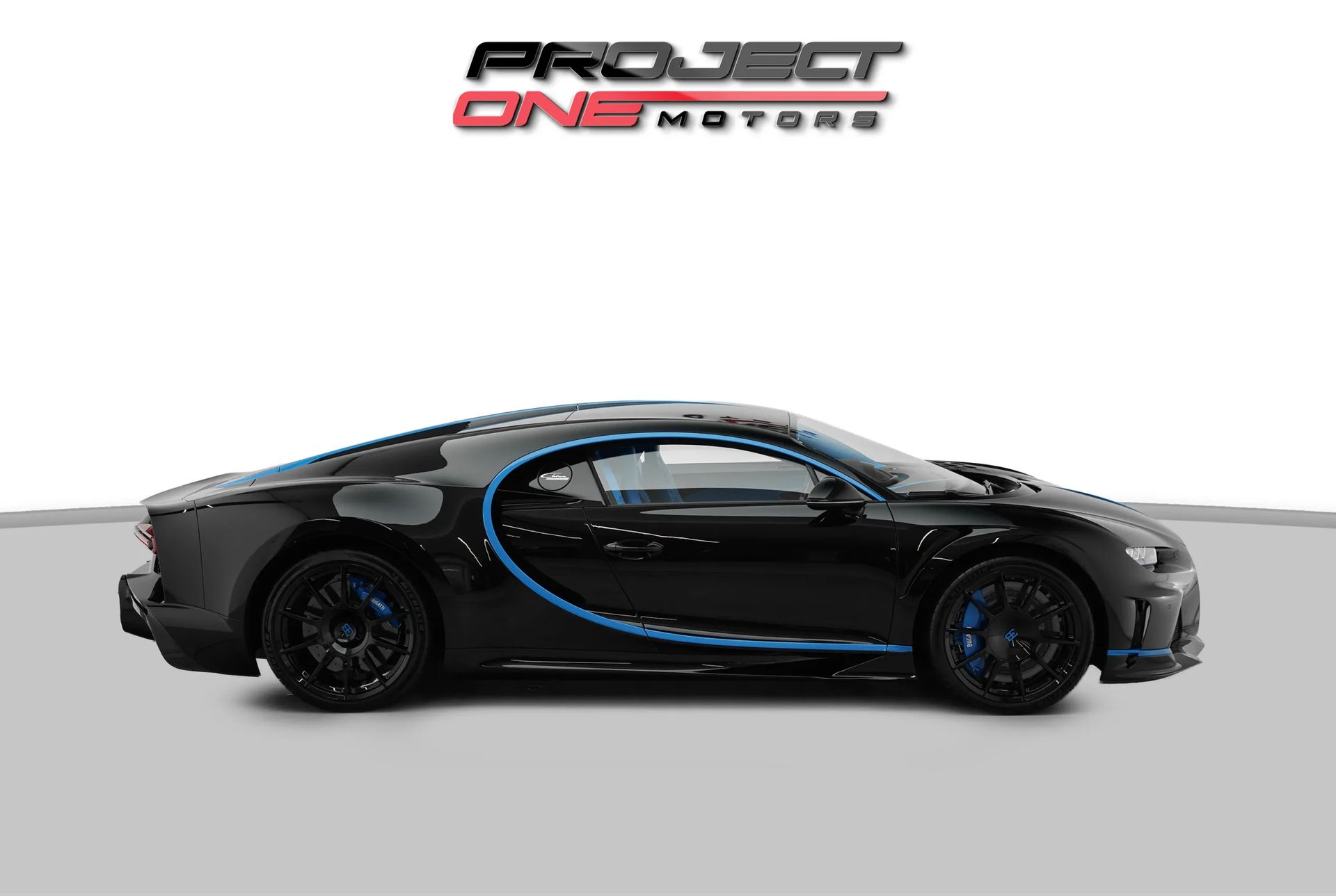 2023 Bugatti CHIRON photo 3