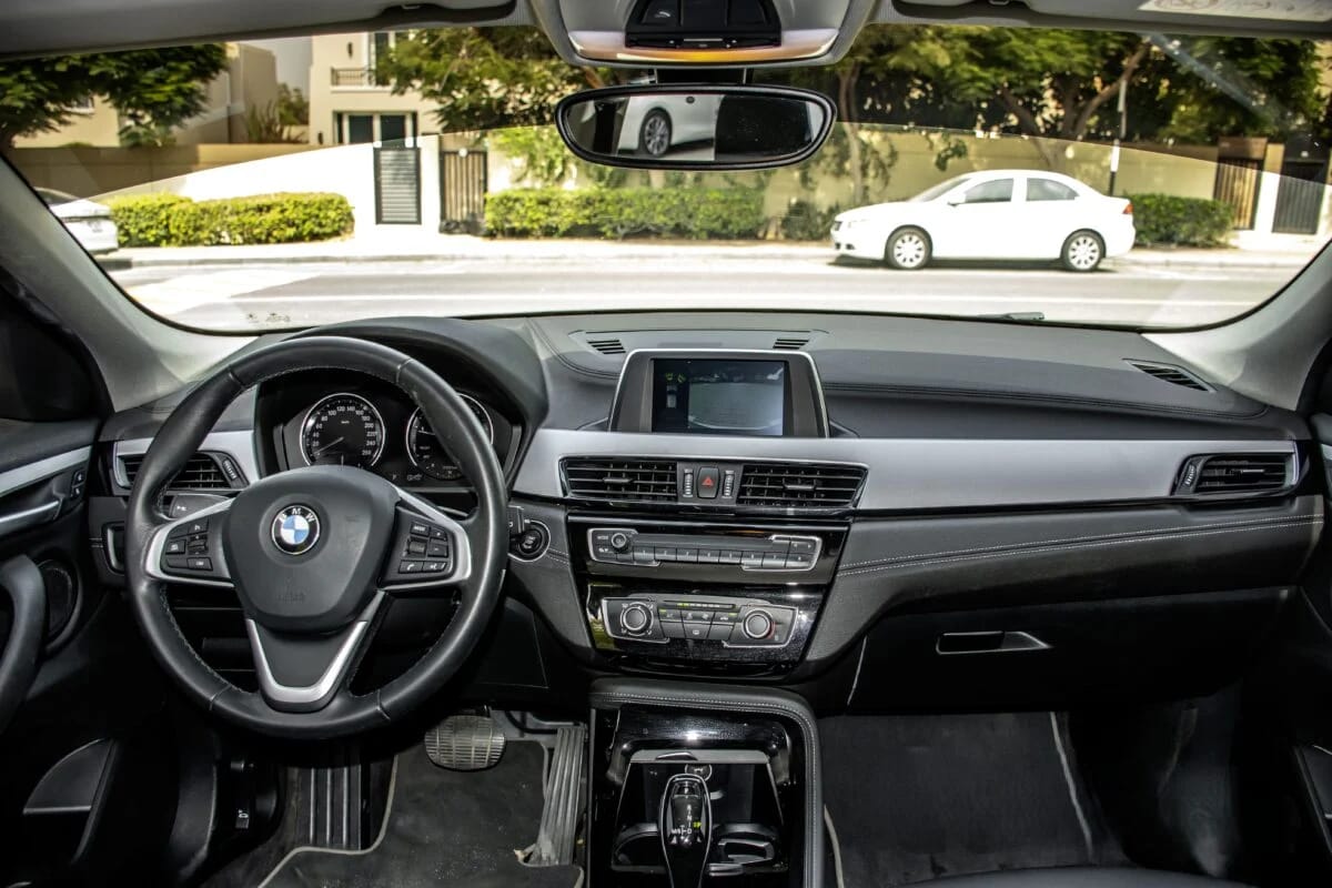 2023 BMW X2 photo 4