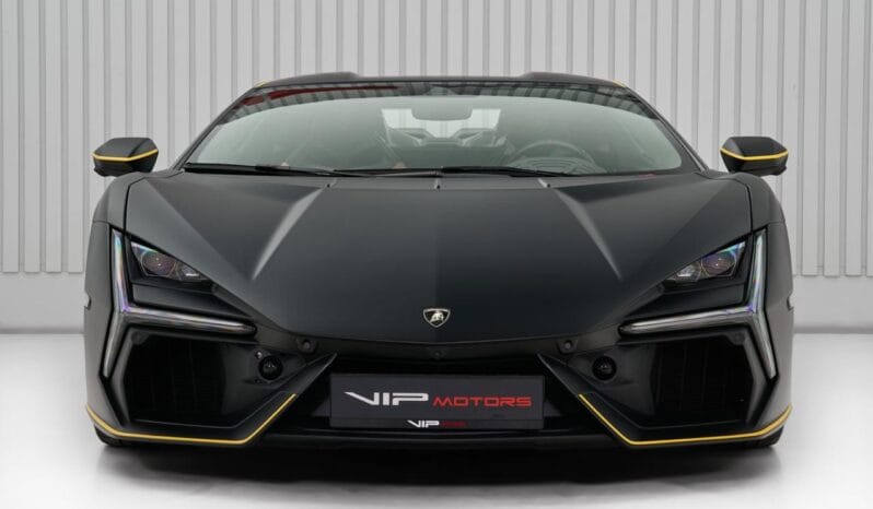 2026 Lamborghini Revuelto photo 3