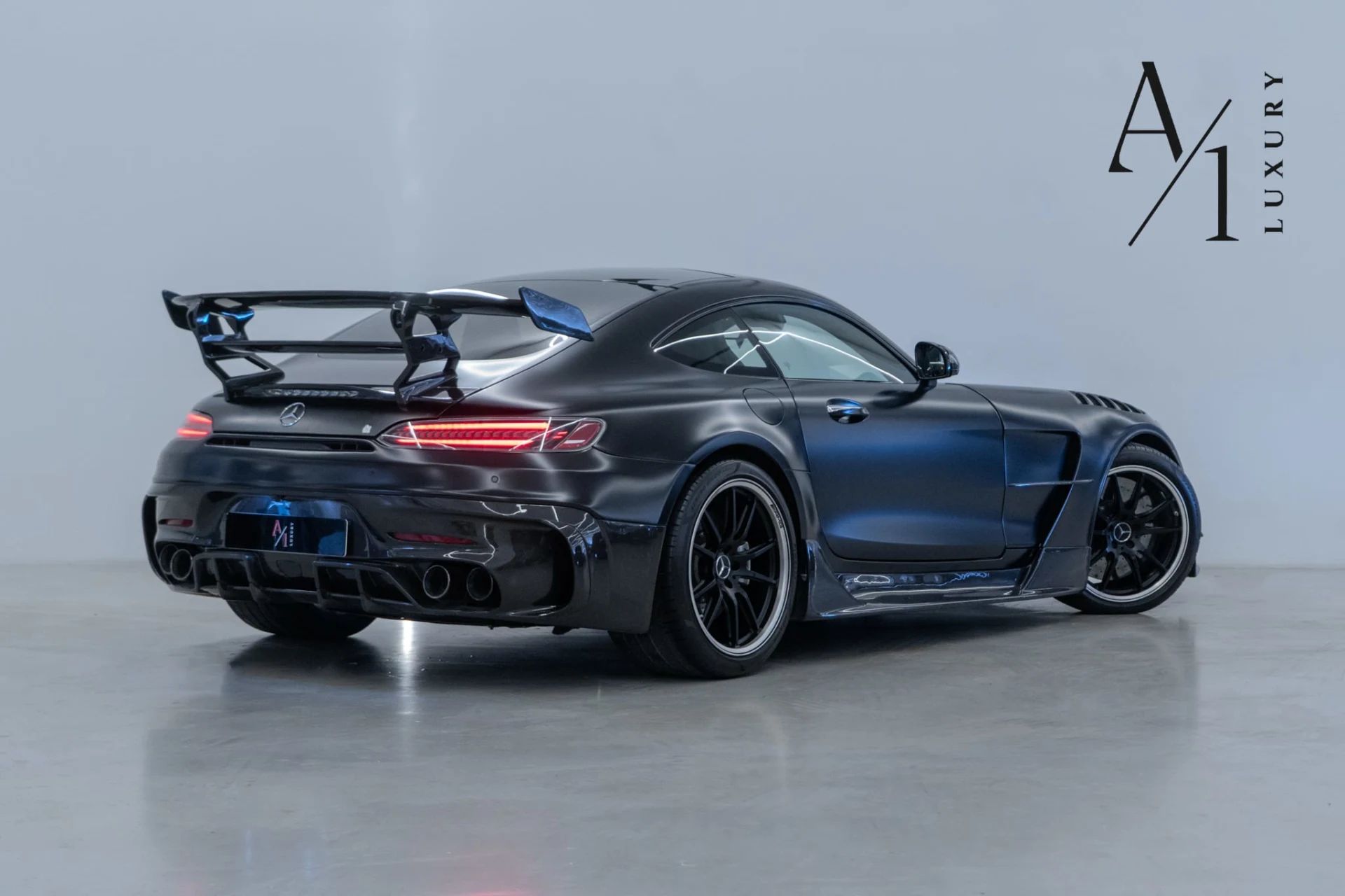 2022 Mercedes-Benz AMG GT photo 2