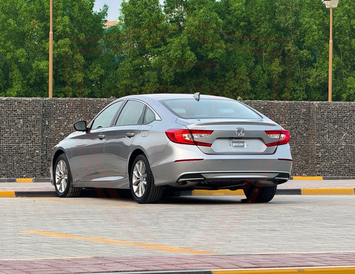 2022 Honda Accord photo 4