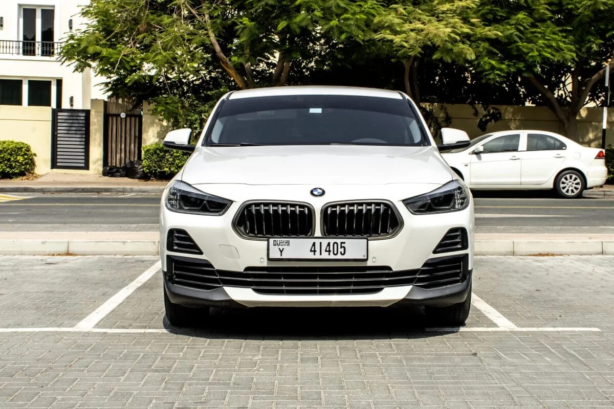 2023 BMW X2 photo 2
