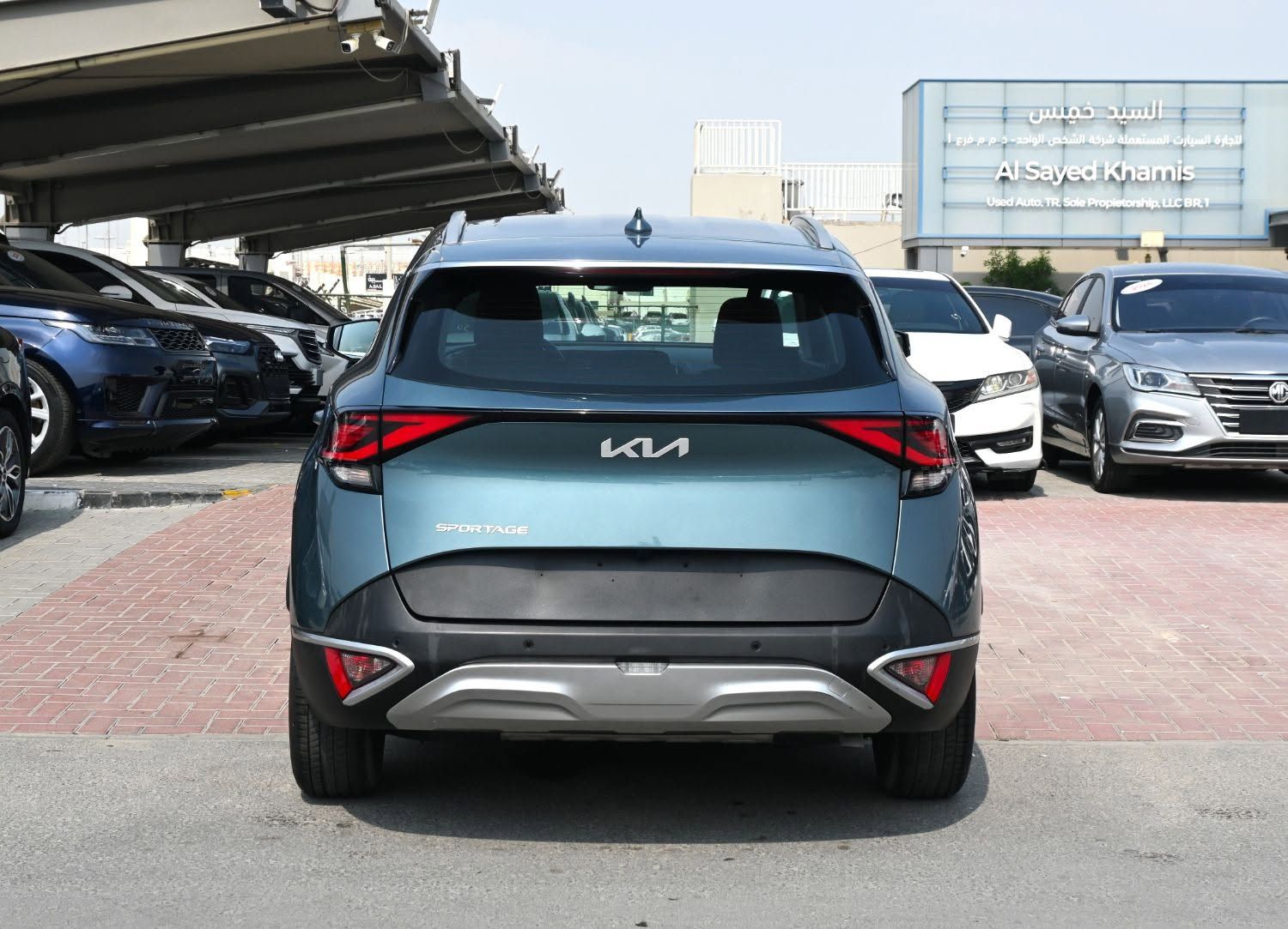 2023 Kia Sportage photo 2