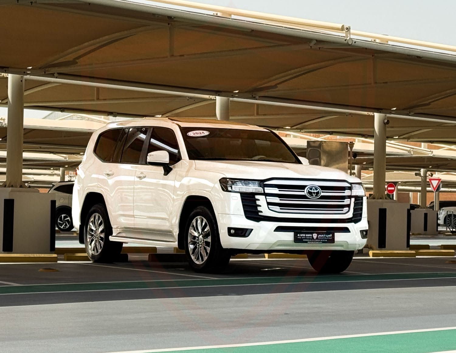 2024 Toyota Land Cruiser photo 3