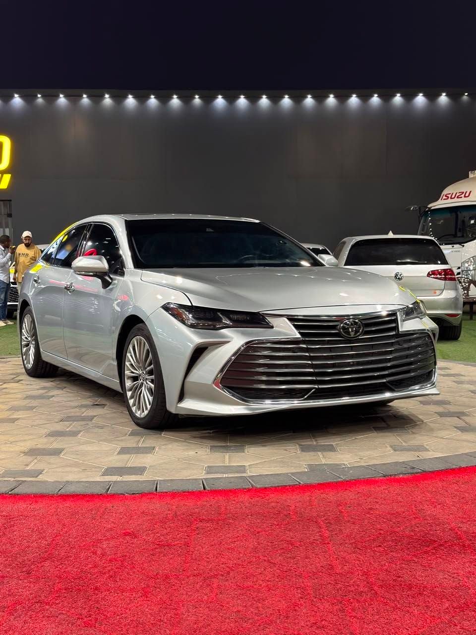 2021 Toyota Avalon photo 3