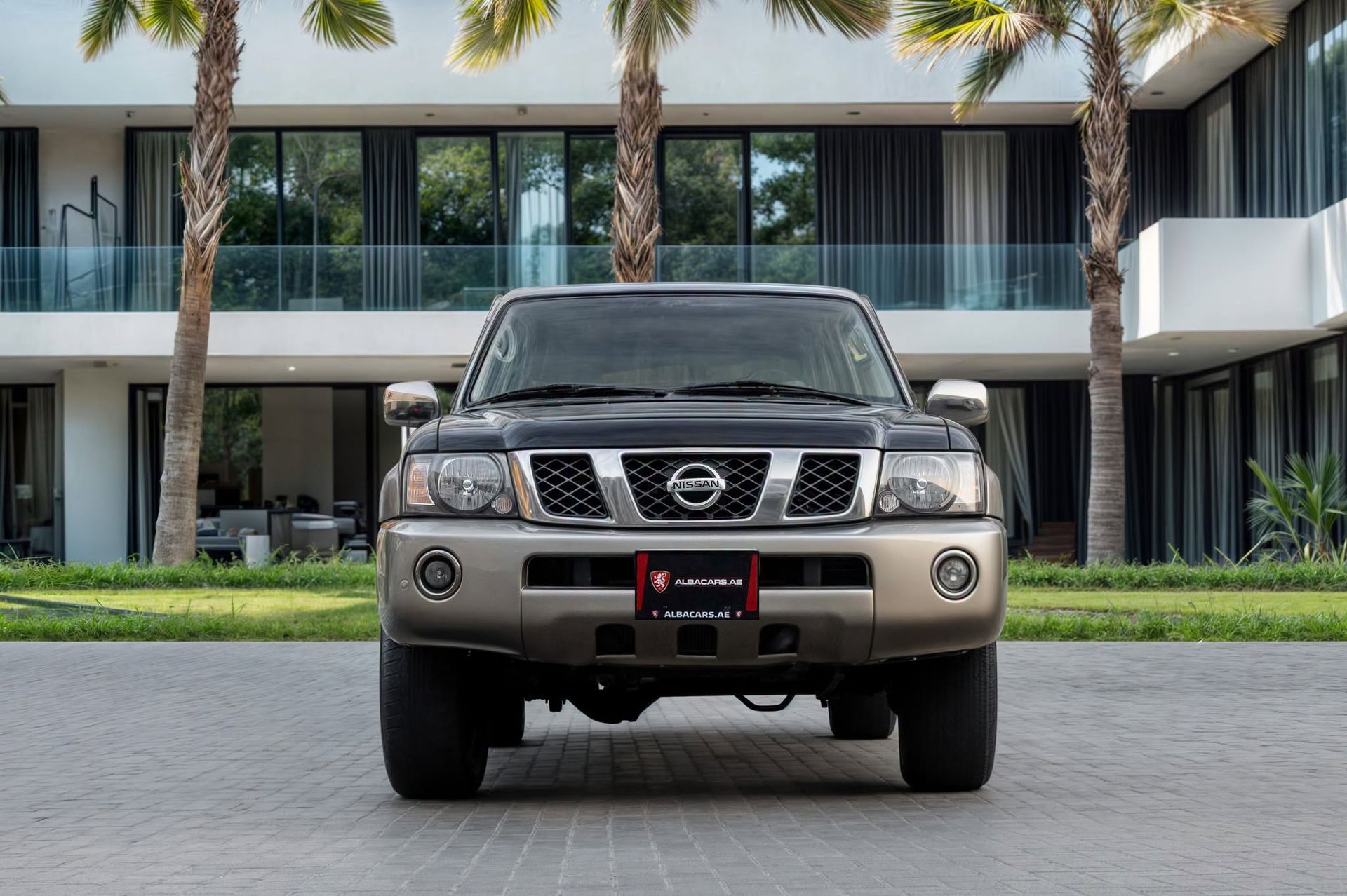 2021 Nissan Patrol Safari photo 2