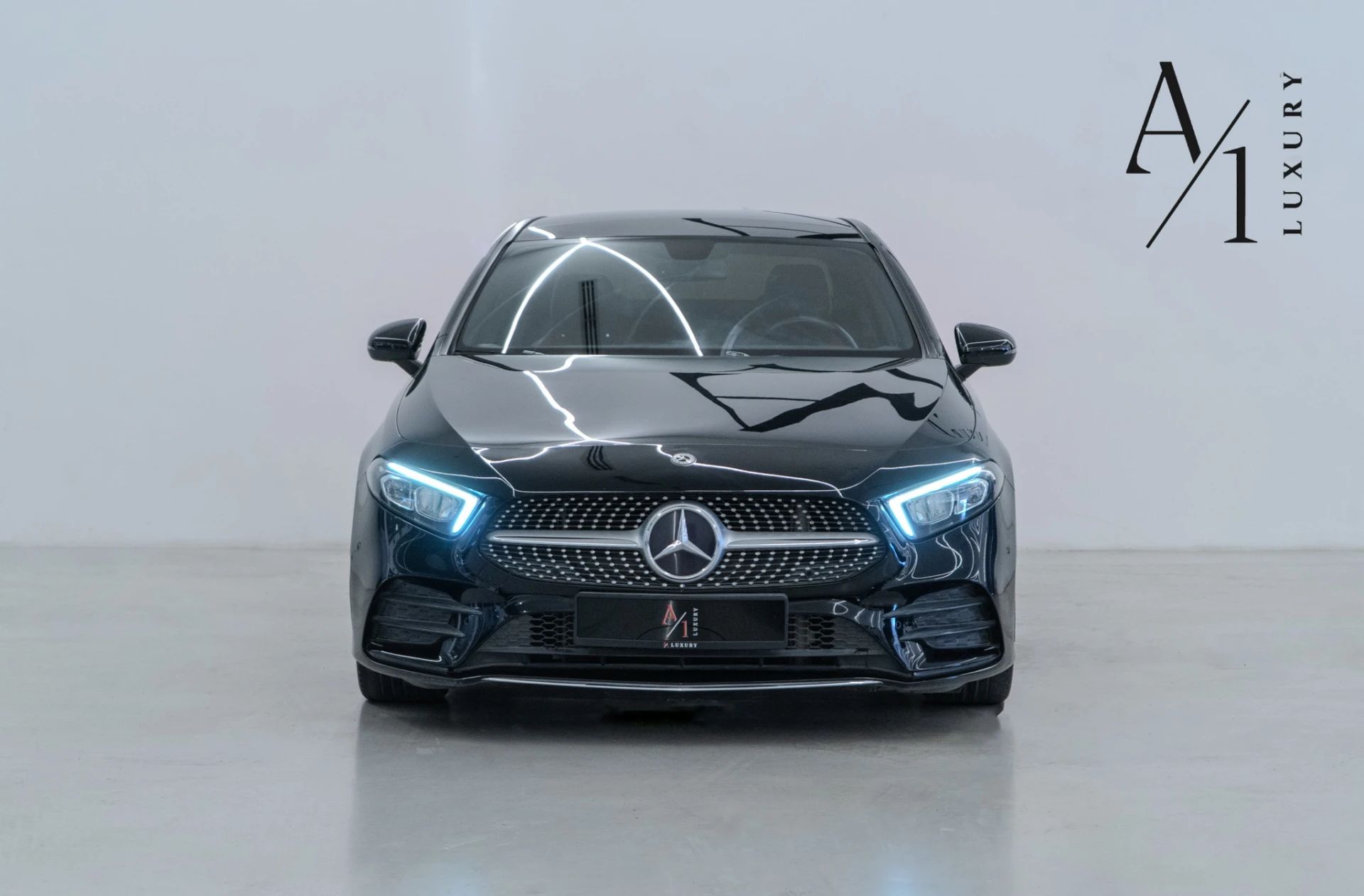 2021 Mercedes-Benz A-Class photo 2
