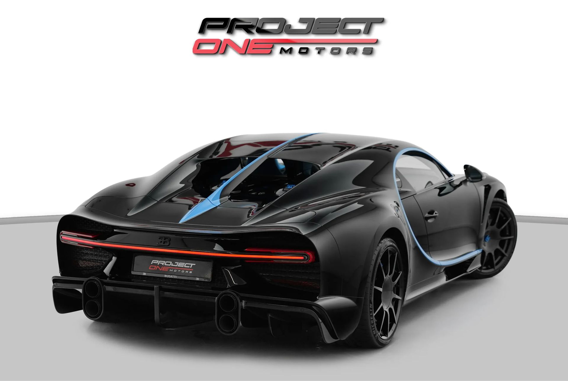 2023 Bugatti CHIRON photo 2