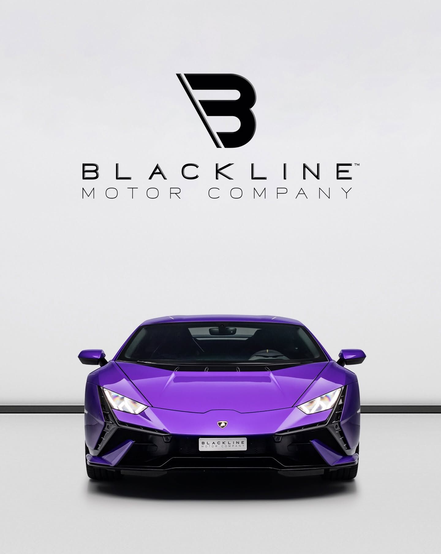 2023 Lamborghini Huracan photo 3