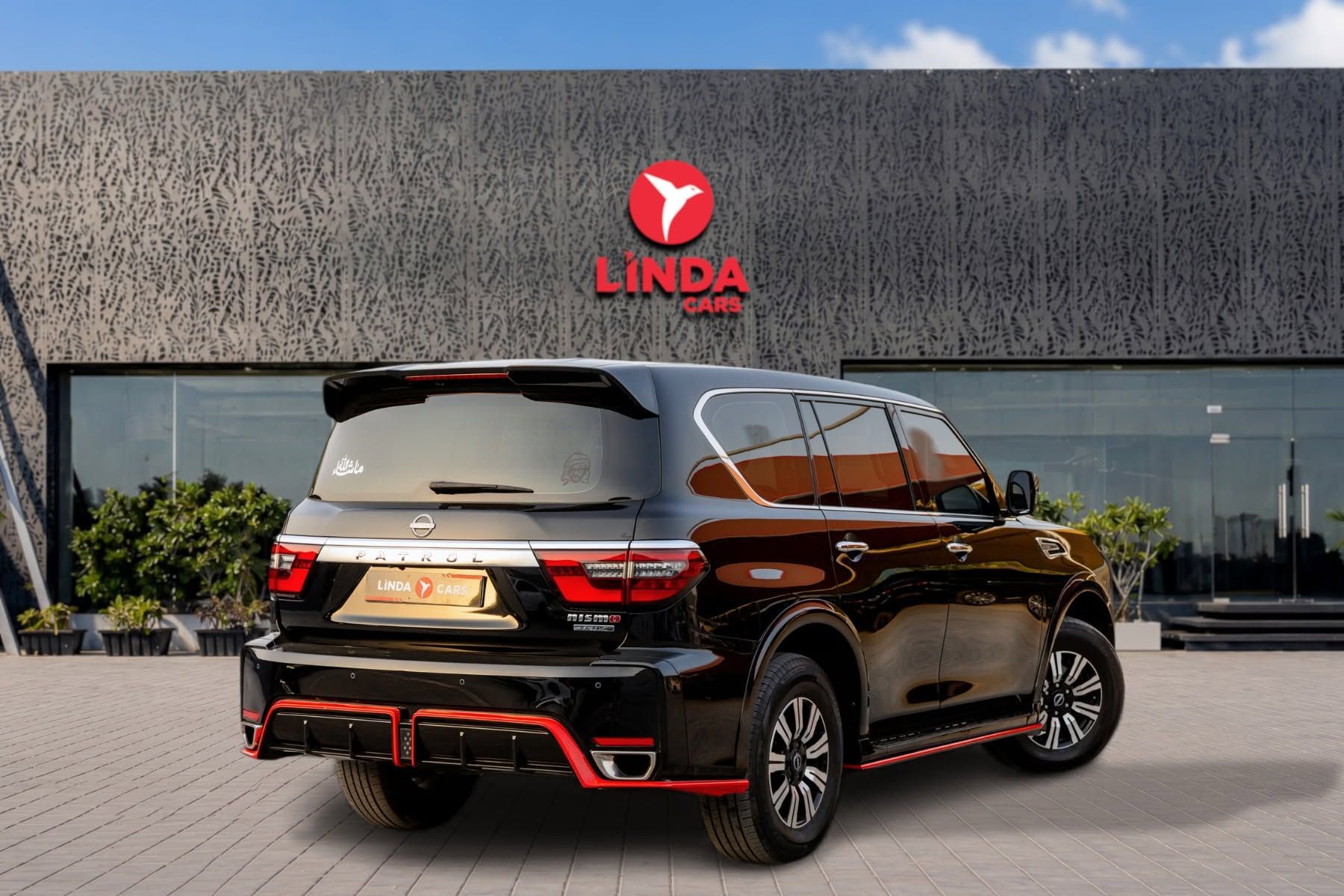 2022 Nissan Patrol photo 3