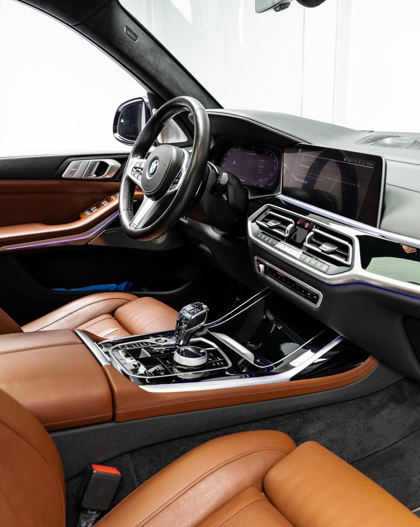 2021 BMW X7 photo 4