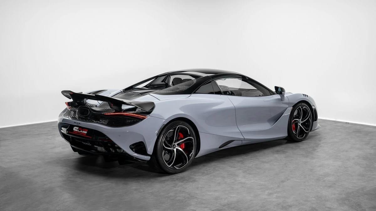 2024 McLaren 750s photo 3