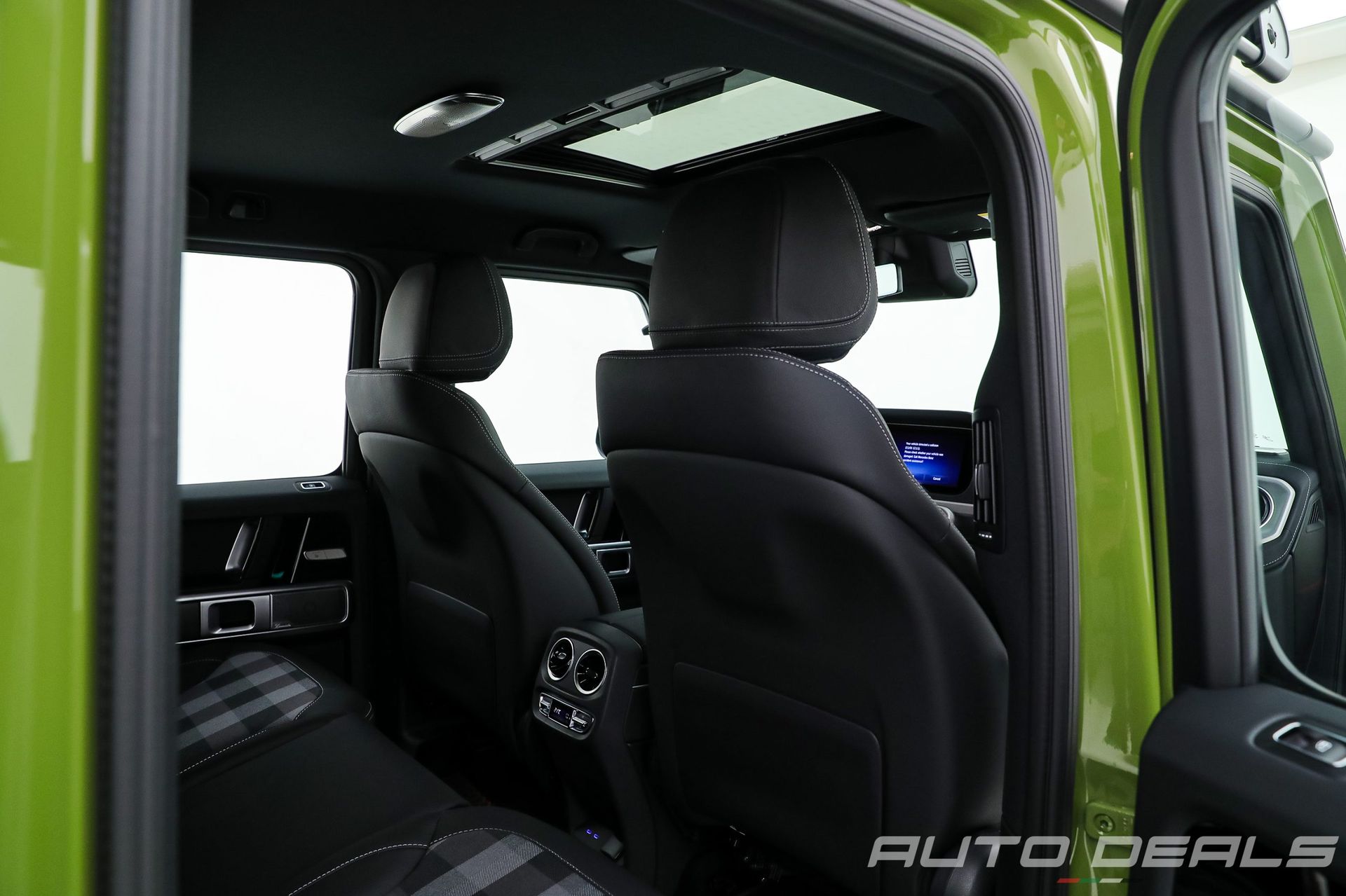 2025 Mercedes-Benz G63 AMG photo 5