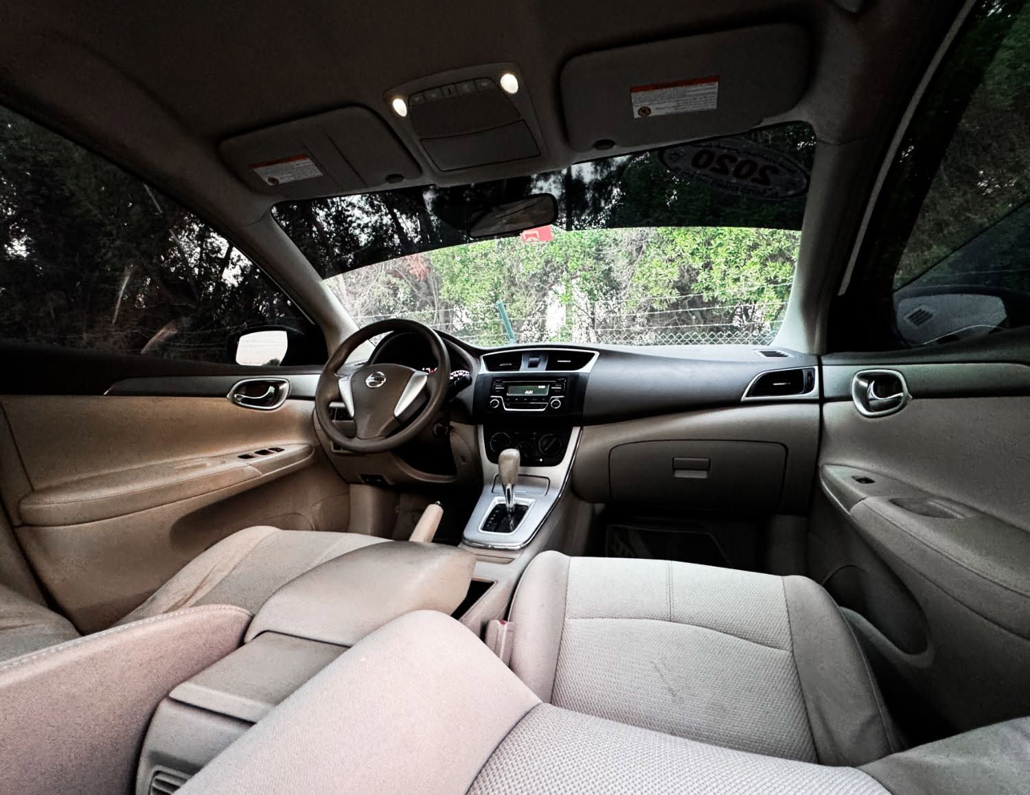 2020 Nissan Sentra photo 4