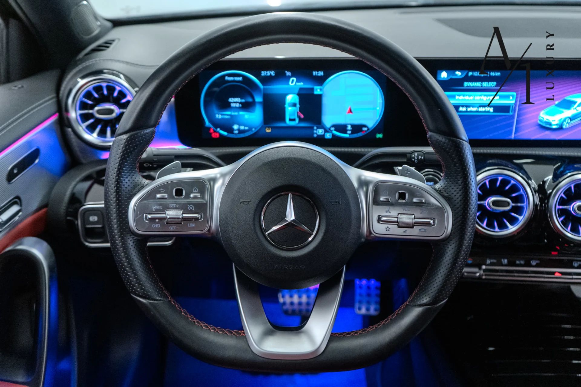 2021 Mercedes-Benz A-Class photo 4