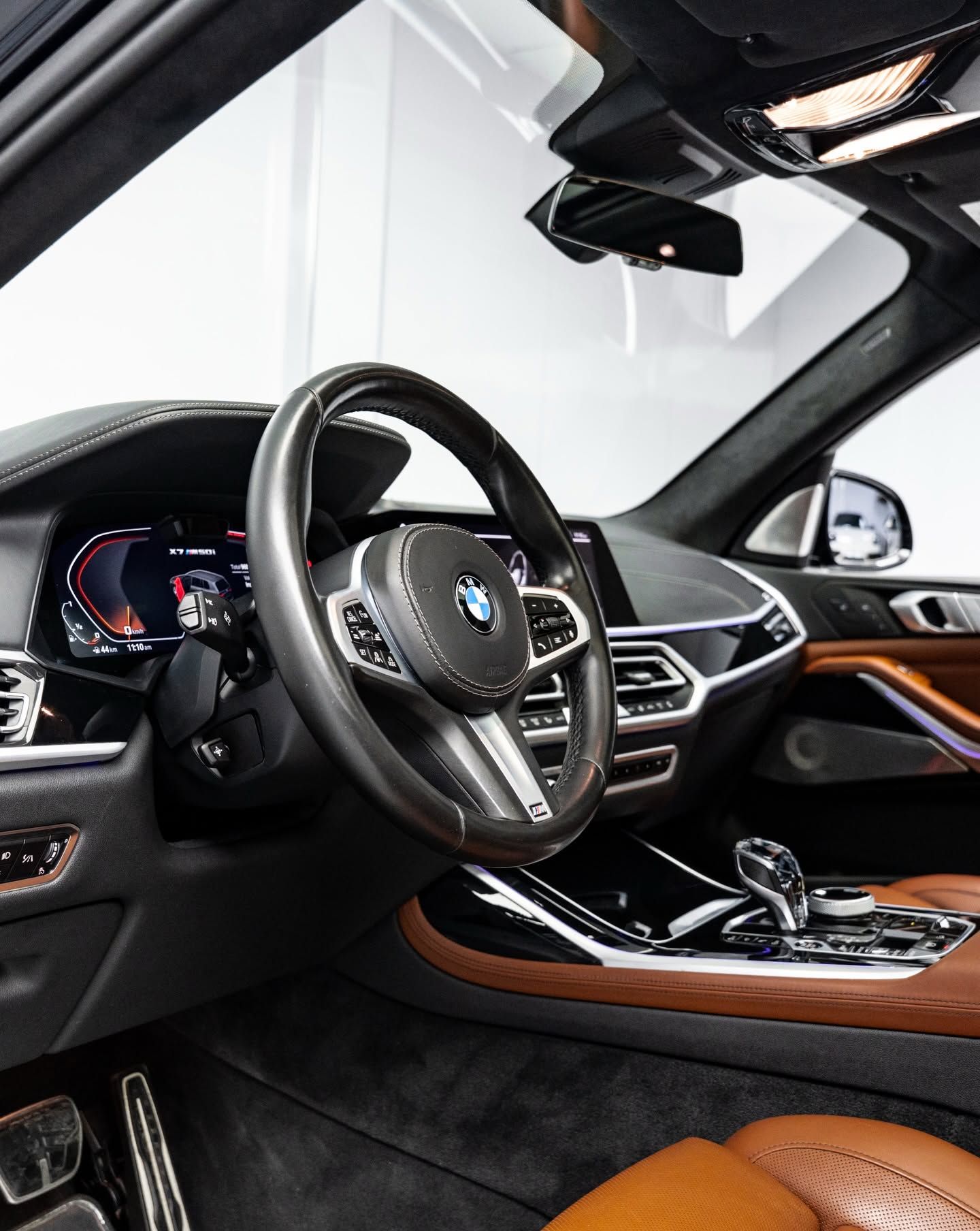 2021 BMW X7 photo 5