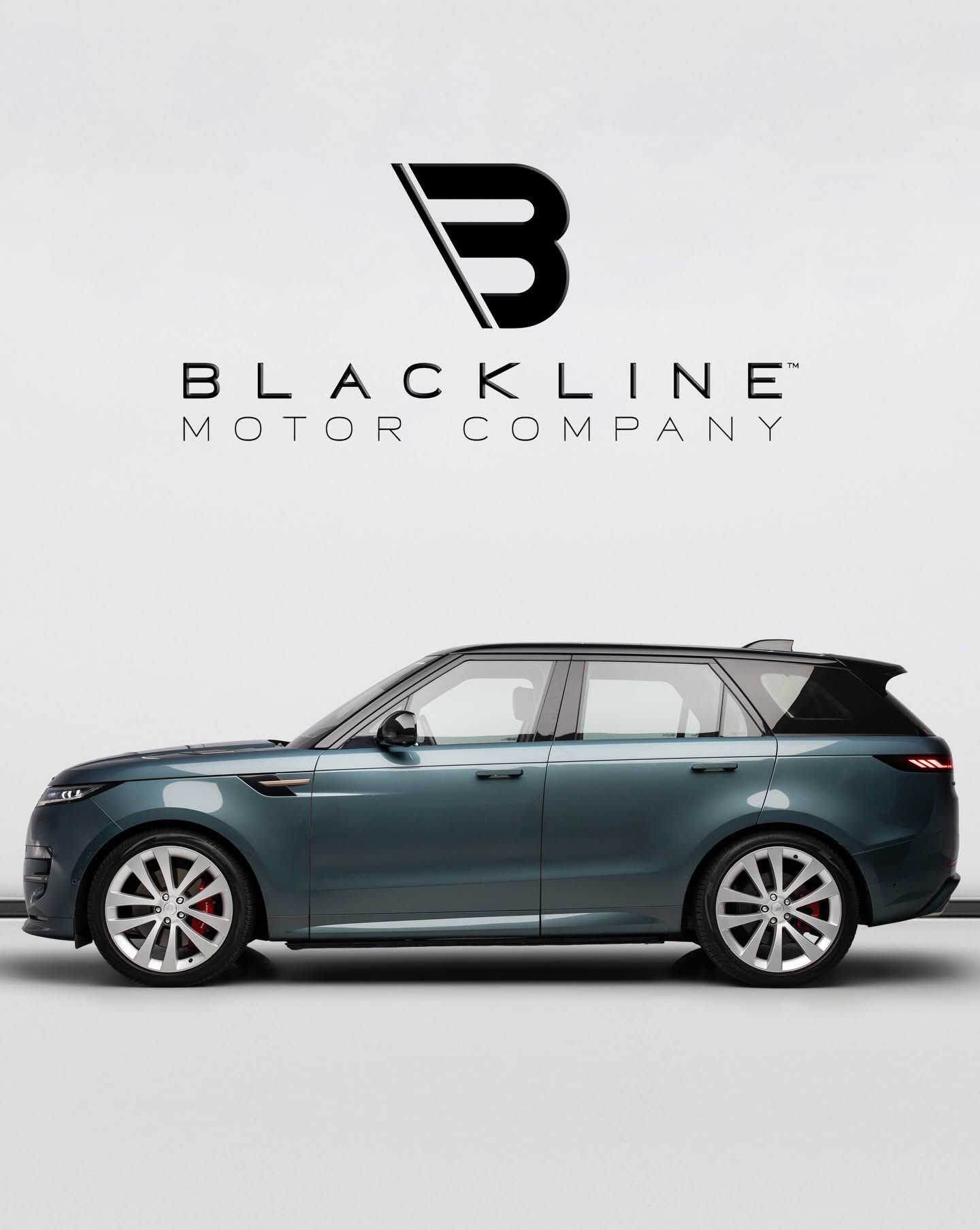 2023 Land Rover Range Rover Sport photo 2
