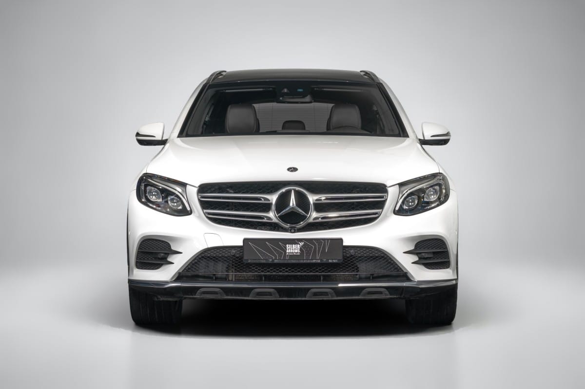 2017 Mercedes-Benz GLC photo 2