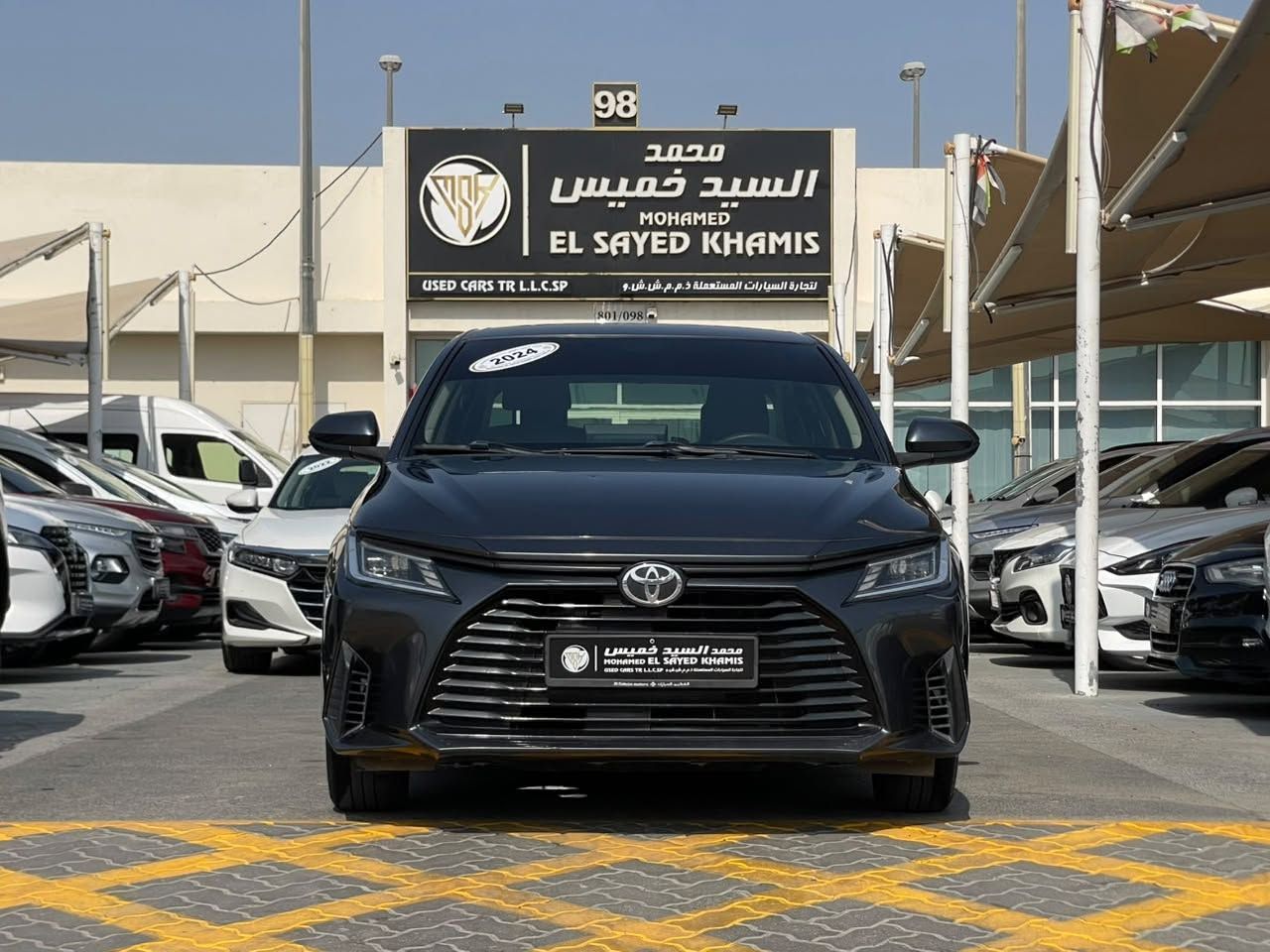 2024 Toyota Yaris photo 3
