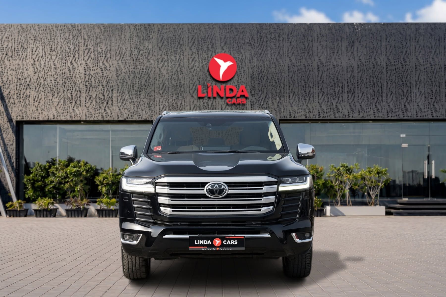 2023 Toyota Land Cruiser photo 2