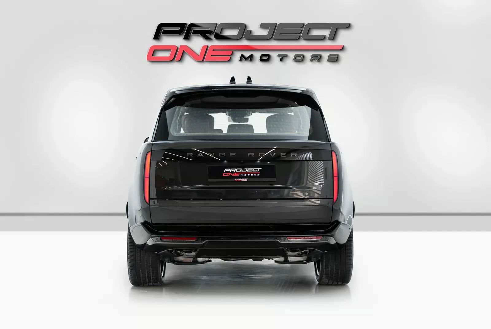 2026 Land Rover Range Rover Autobiography photo 3
