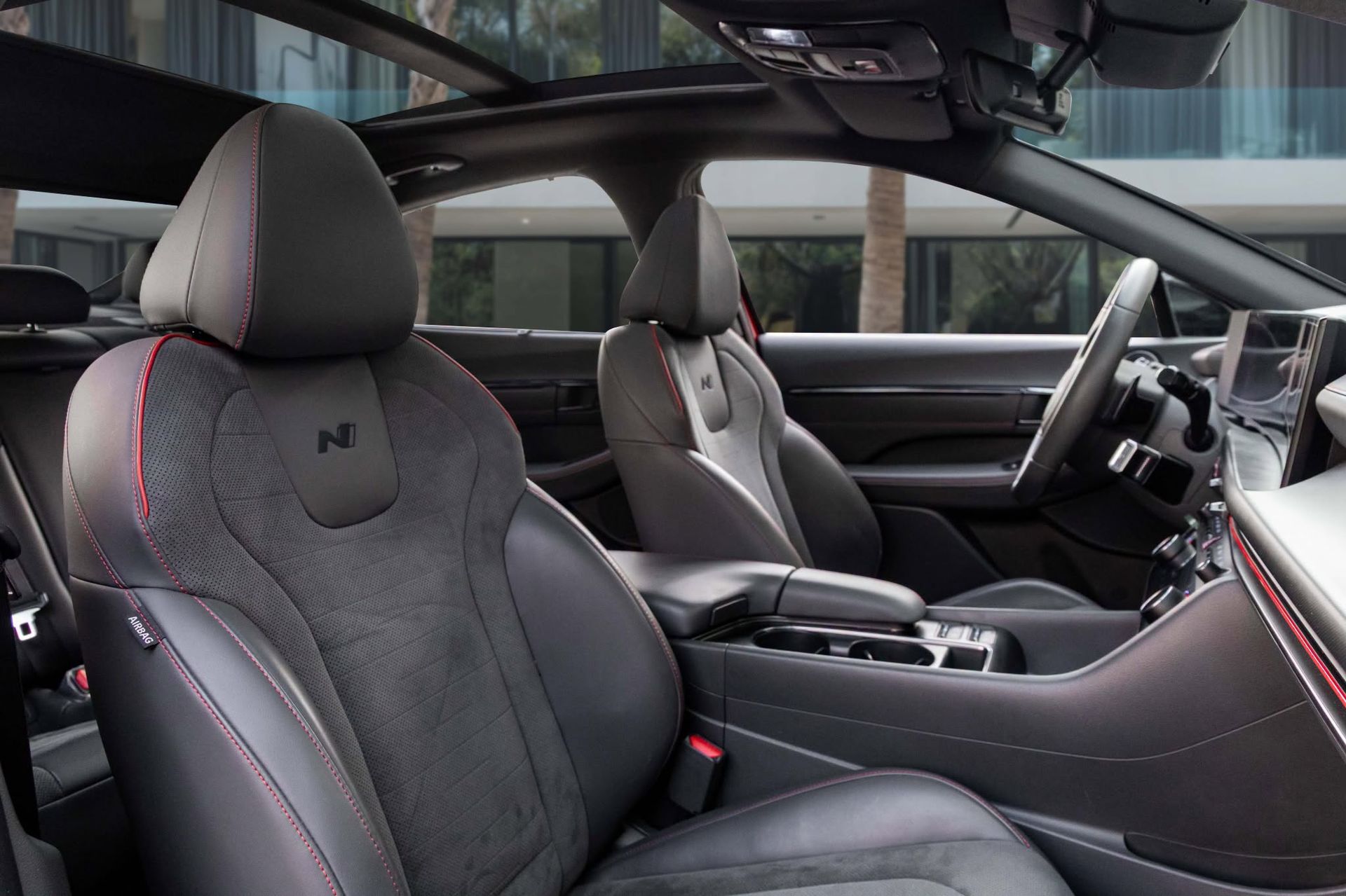 2024 Hyundai Sonata photo 3