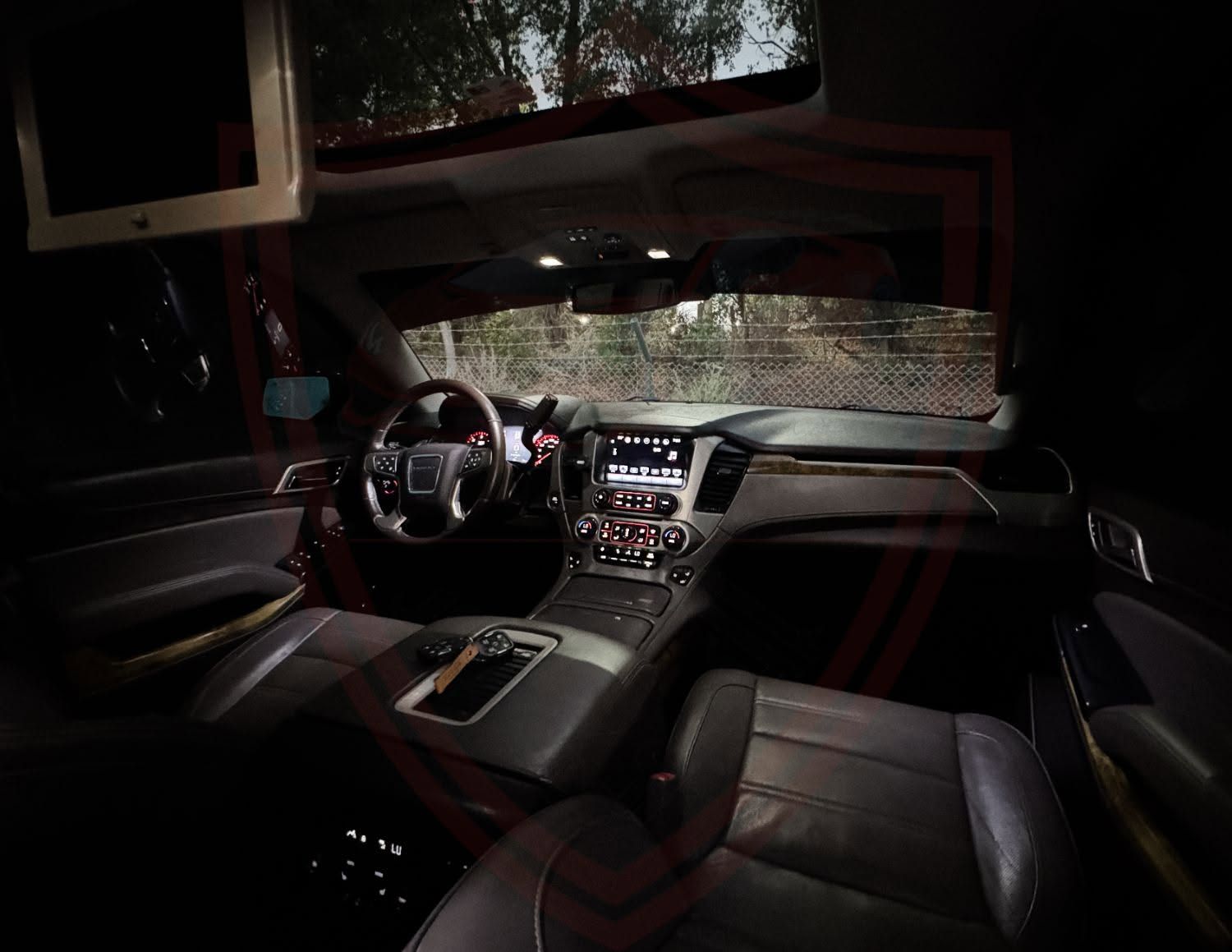 2016 GMC Acadia Denali photo 2