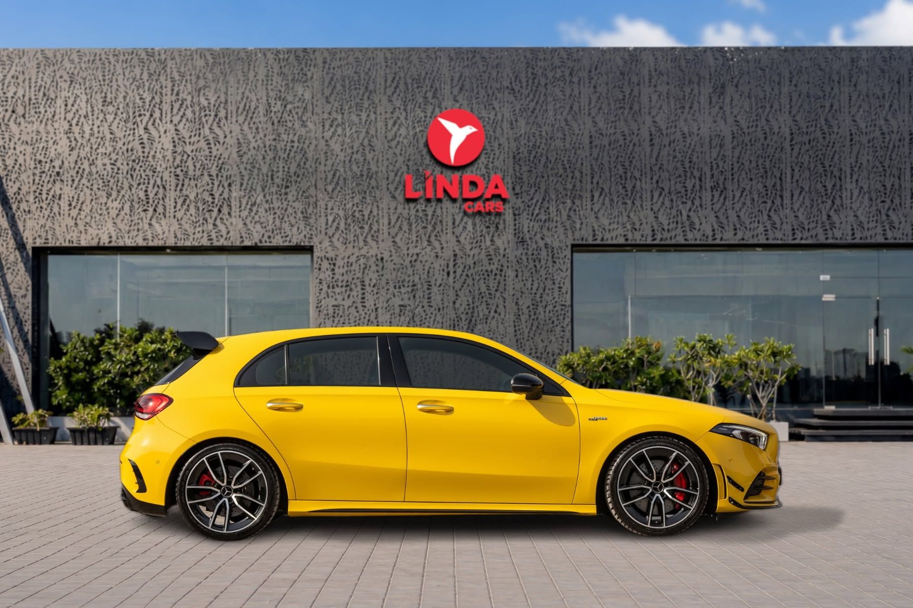 2023 Mercedes-Benz A-Class photo 4