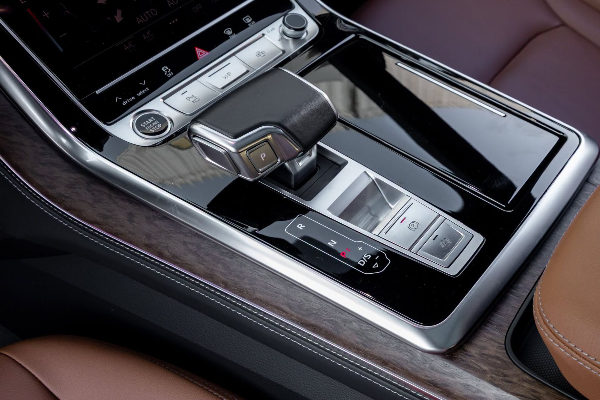 2024 Audi Q8 photo 4