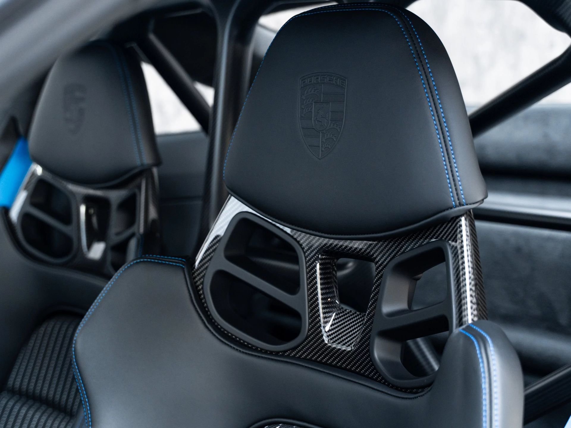 2024 Porsche 911 photo 4