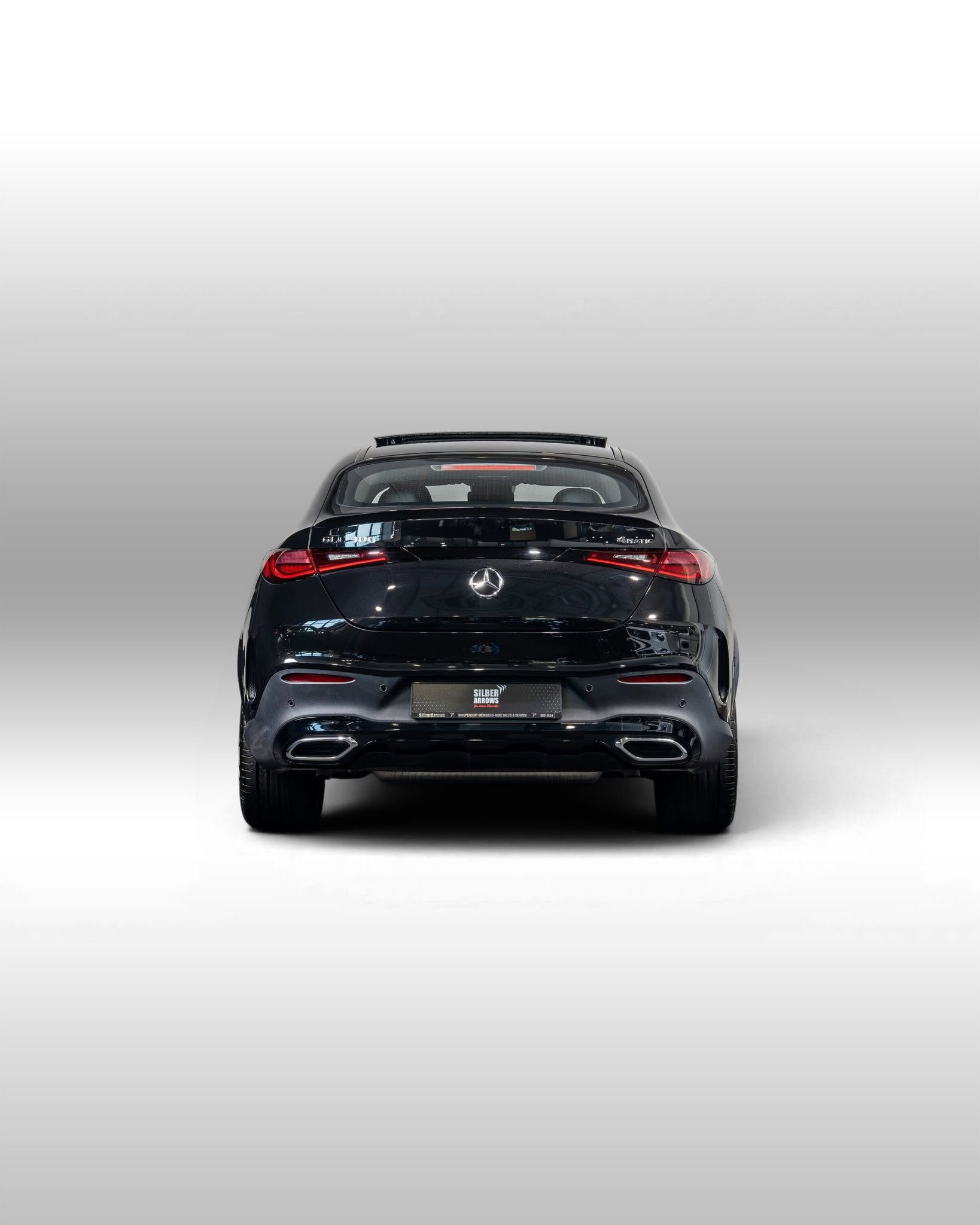 2024 Mercedes-Benz GLC photo 5
