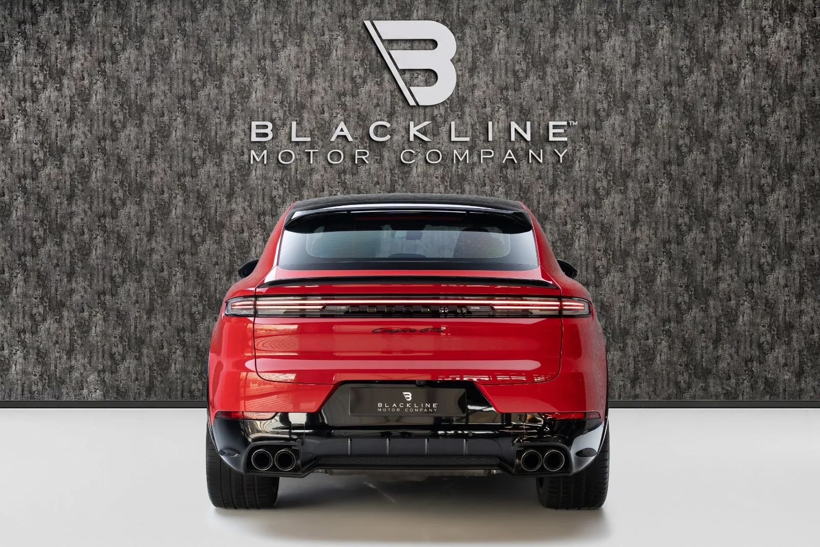 2026 Porsche Cayenne photo 5