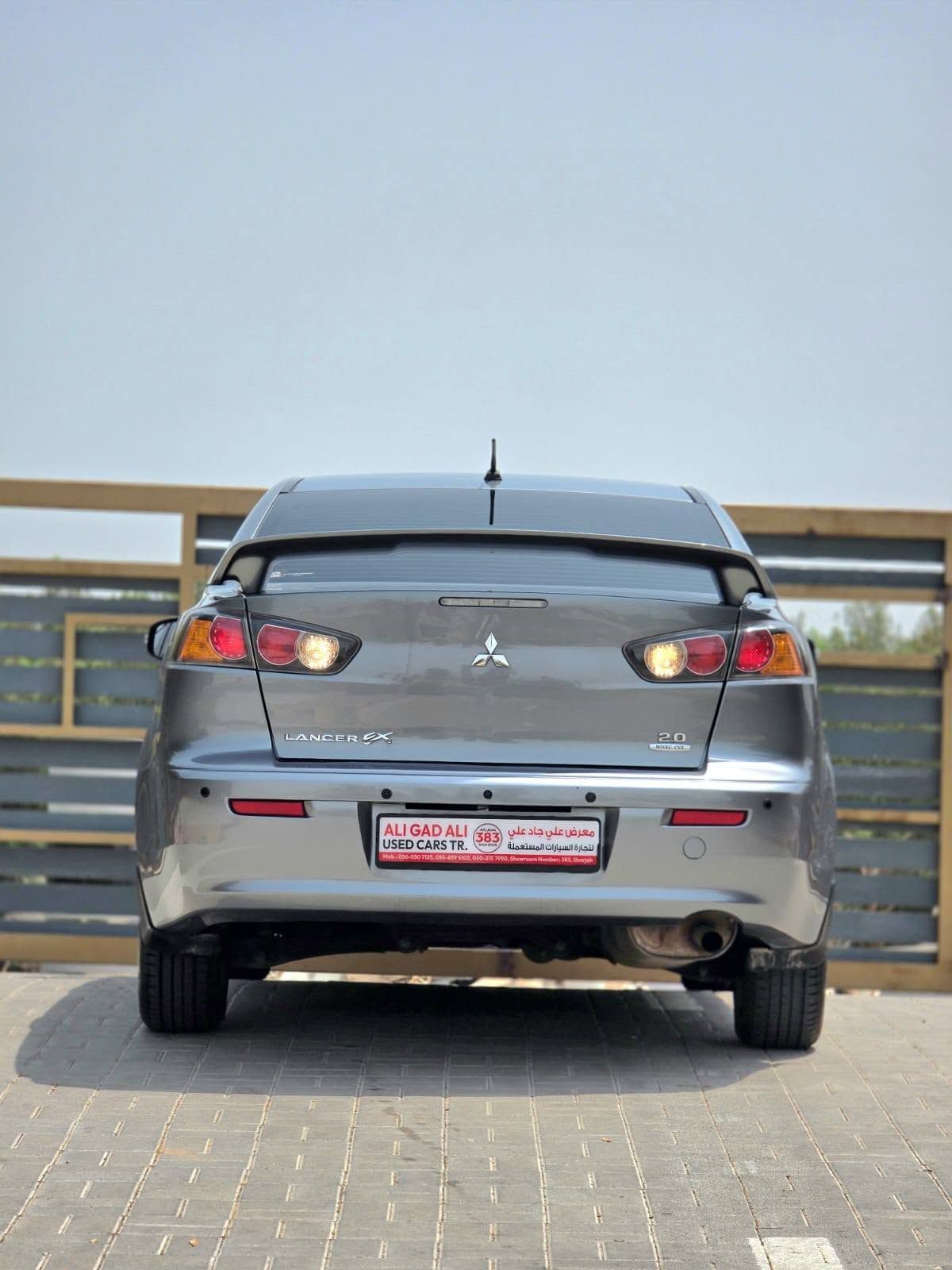 2016 Mitsubishi Lancer photo 2