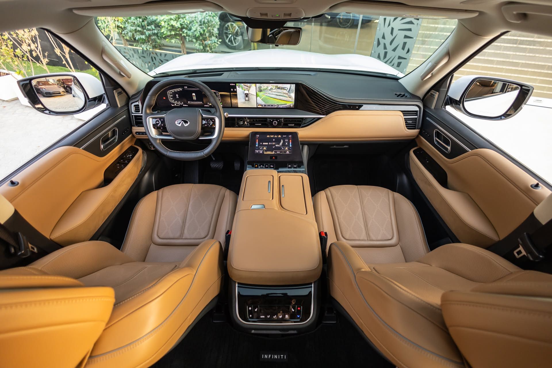 2025 Infiniti QX80 photo 4