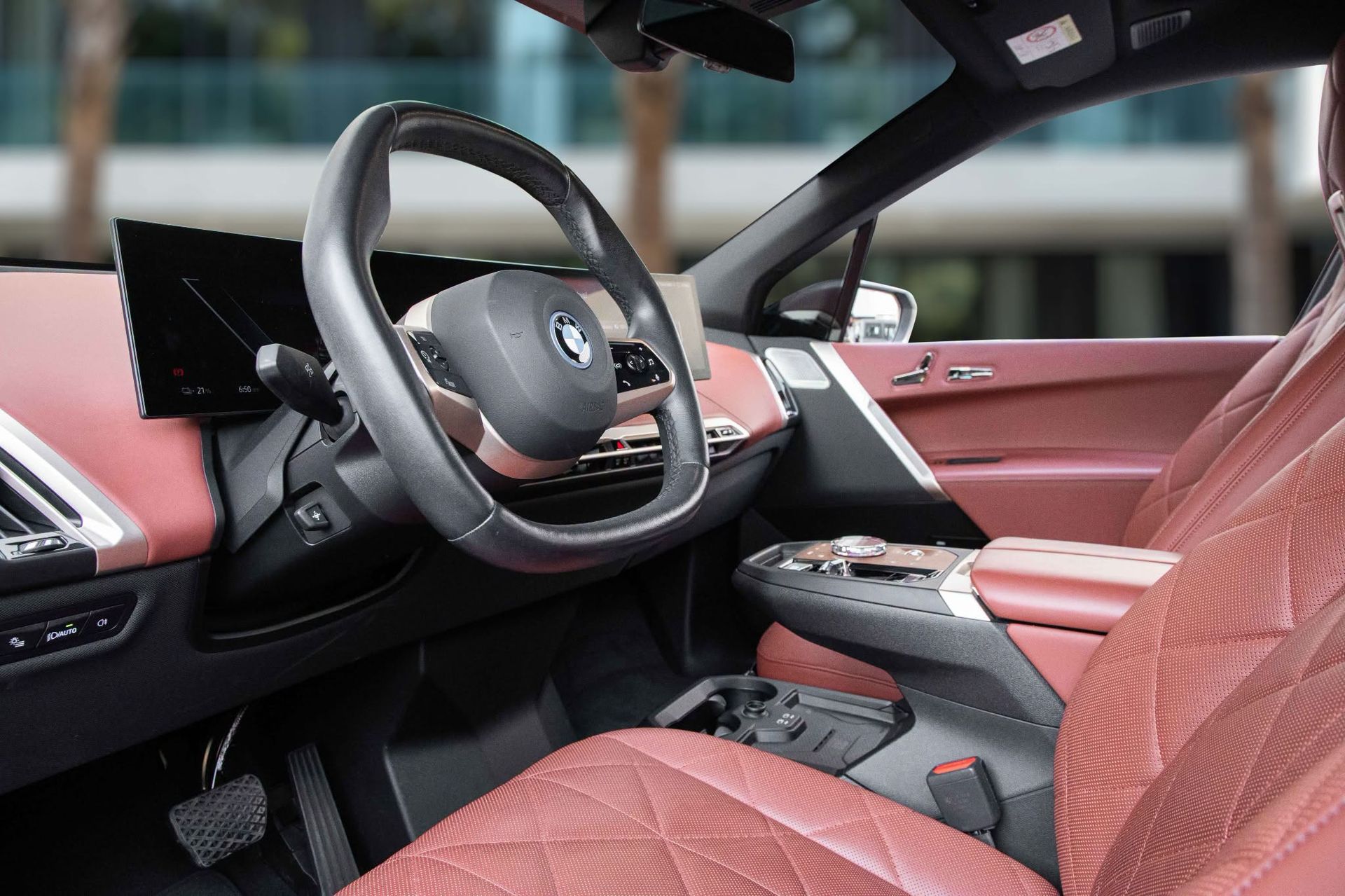 2023 BMW iX photo 5