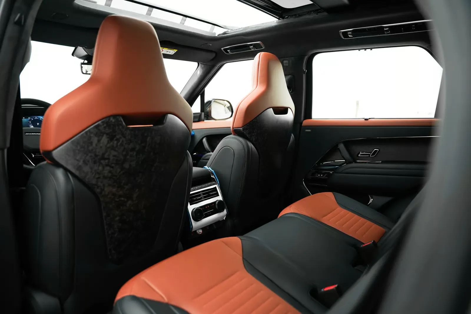 2025 Land Rover Range Rover Sport photo 5