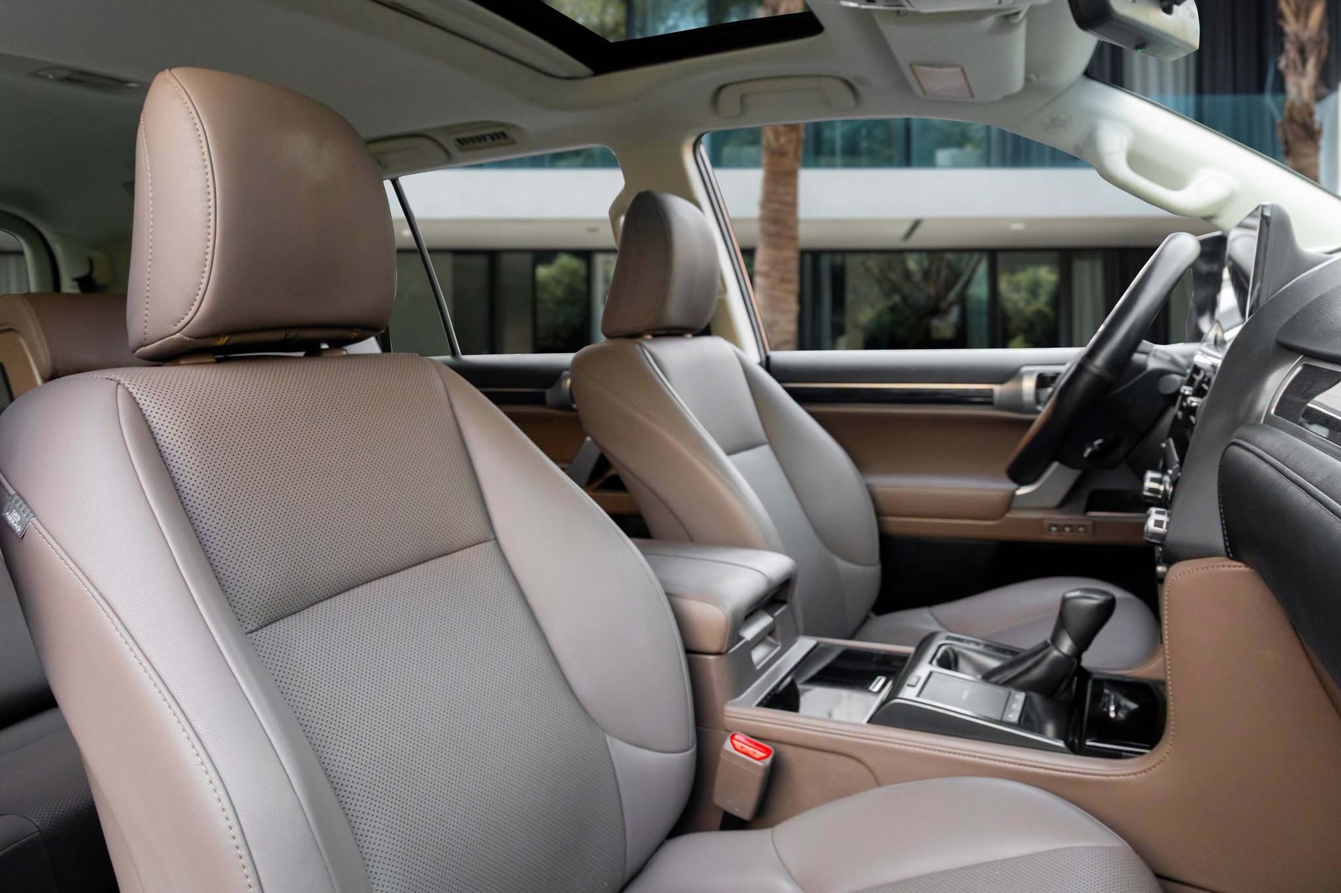 2022 Lexus GX photo 3