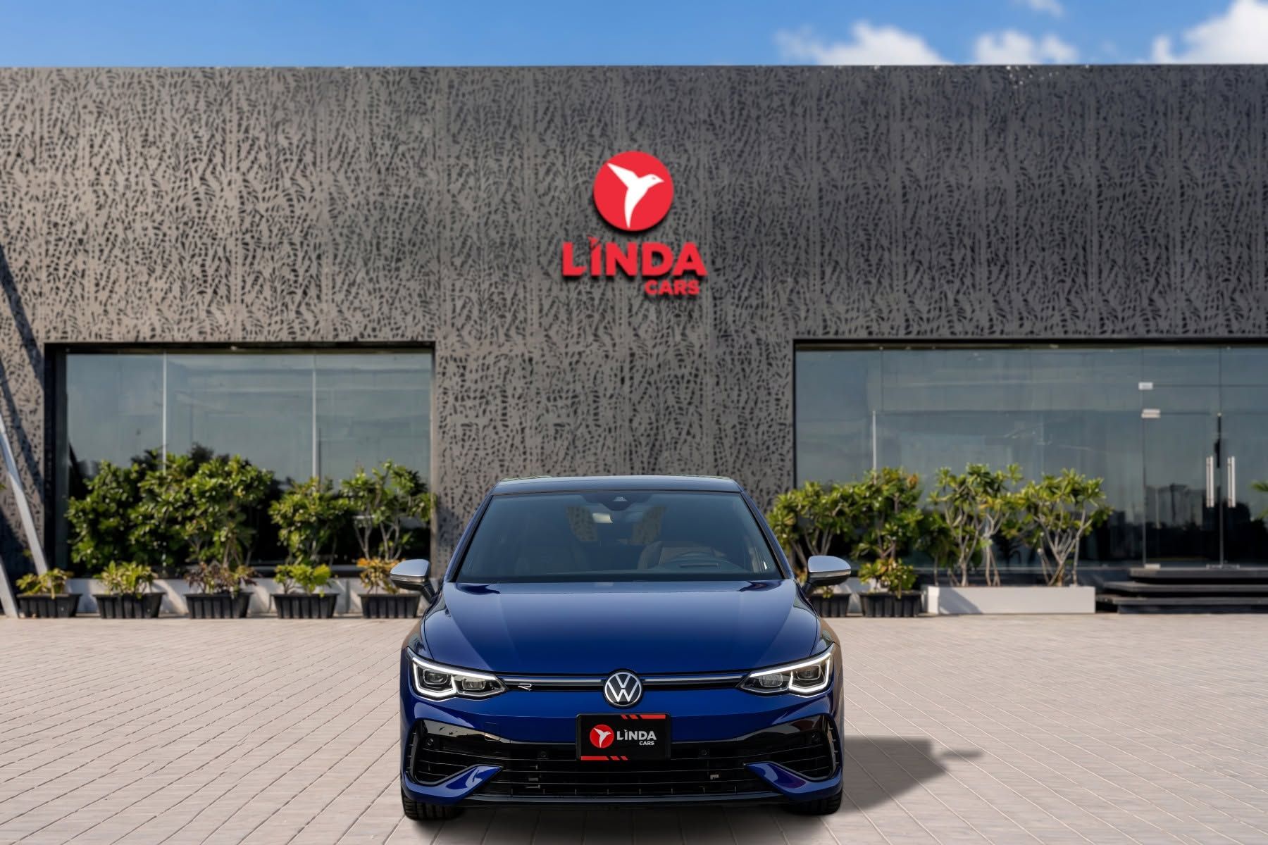 2023 Volkswagen Golf photo 3