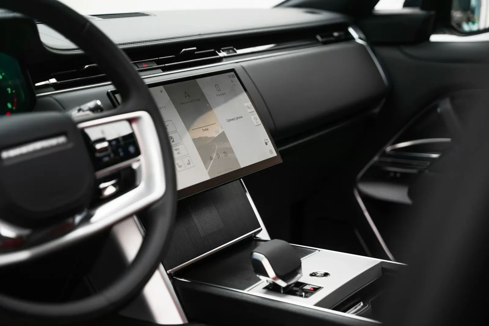 2026 Land Rover Range Rover Autobiography photo 4