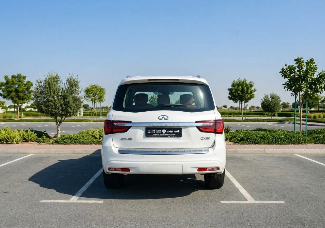 2023 Infiniti QX80 photo 2