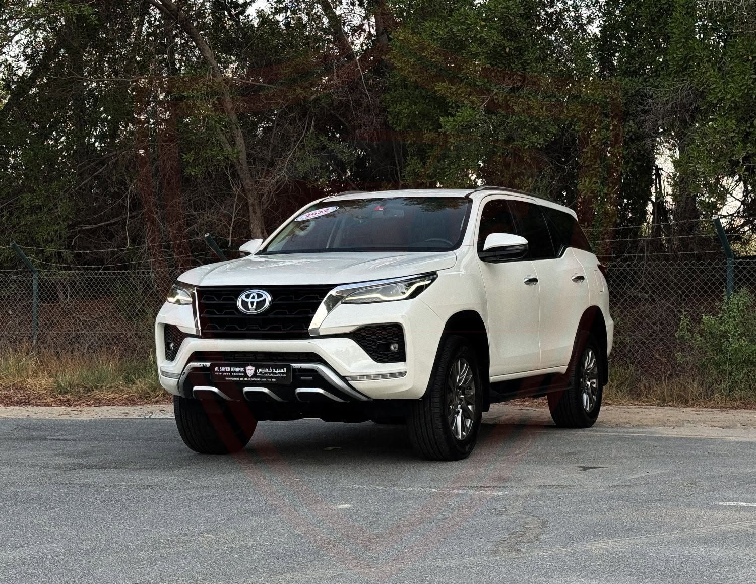 2022 Toyota Fortuner photo 2