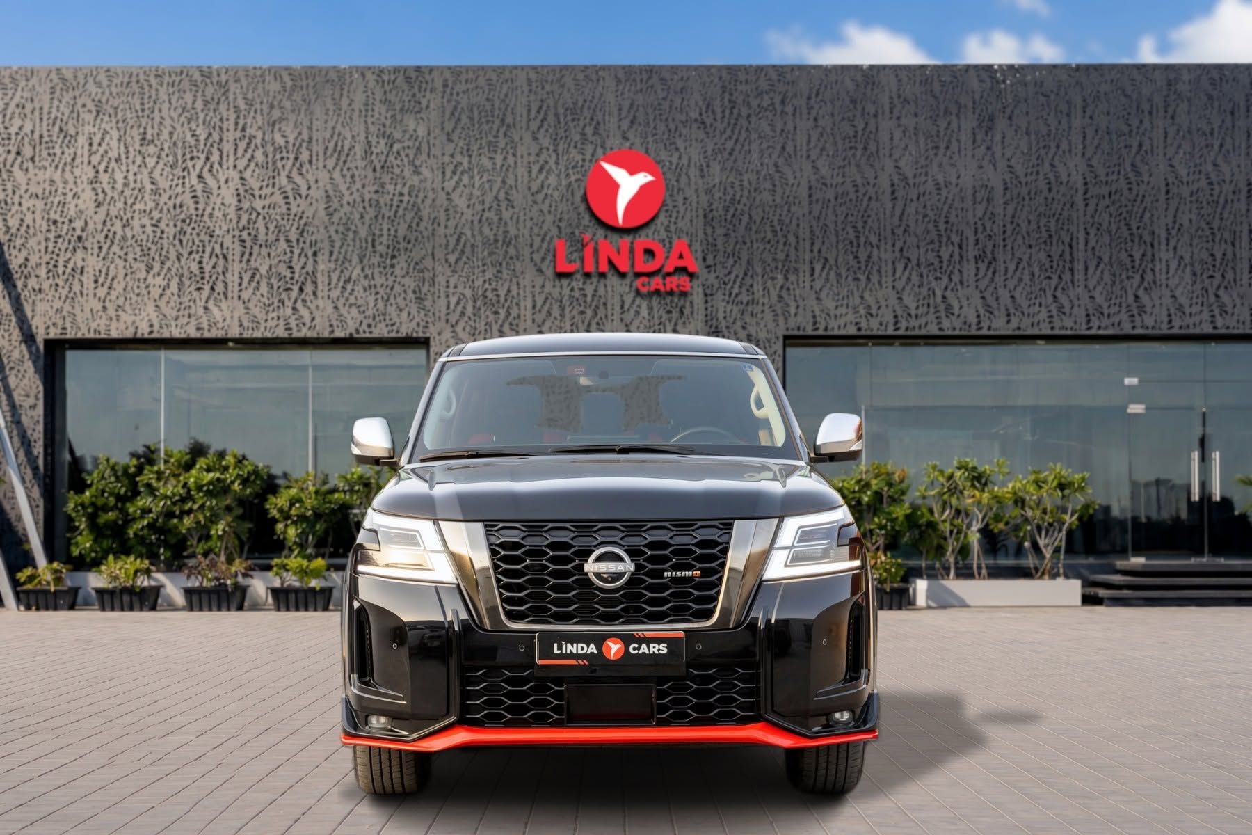 2022 Nissan Patrol photo 2