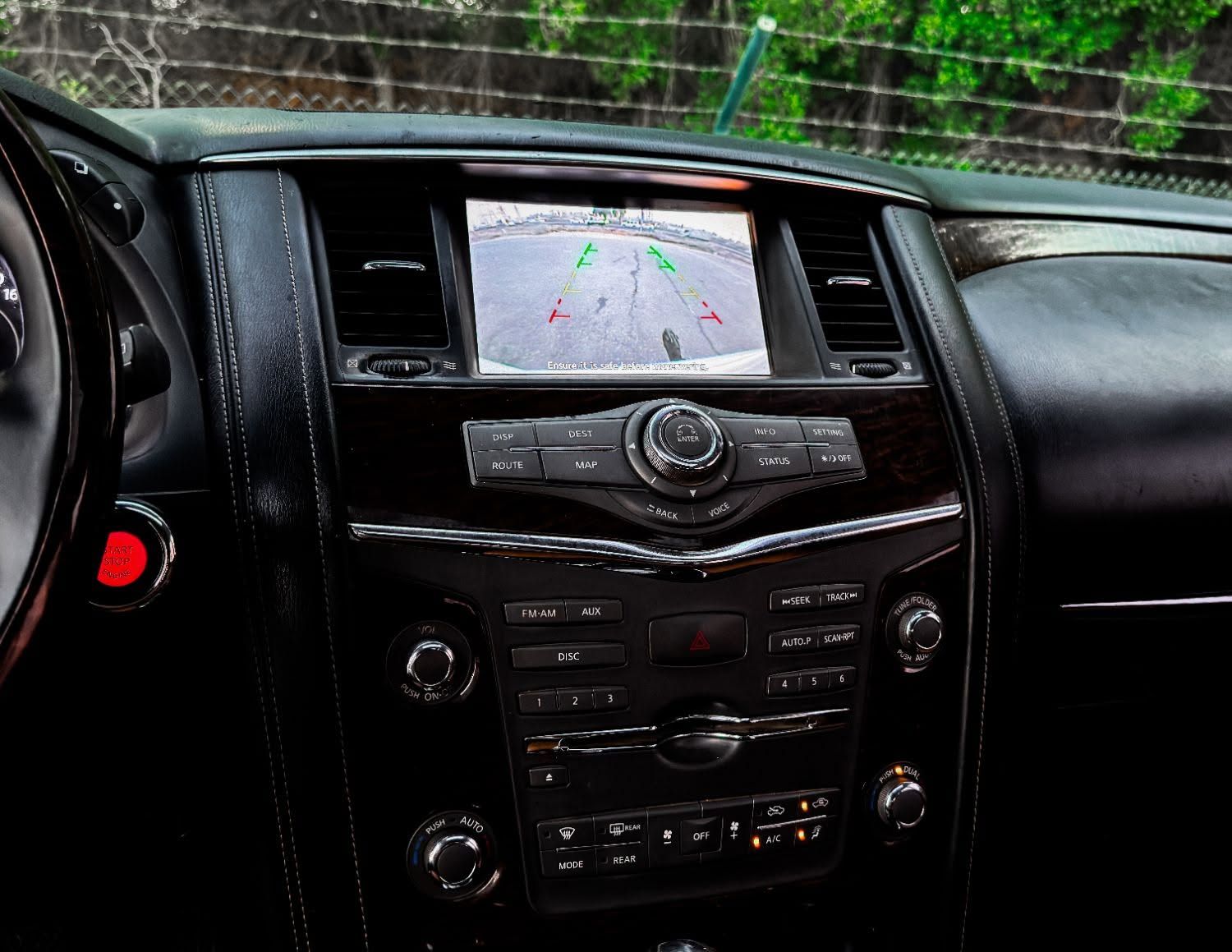 2017 Nissan Patrol photo 4