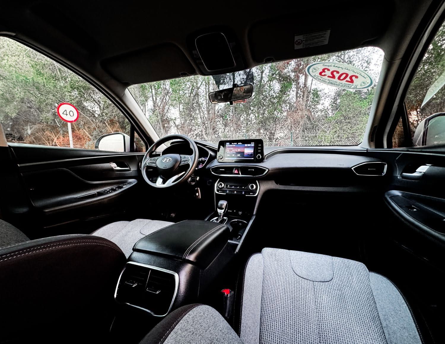 2023 Hyundai Santa Fe photo 2