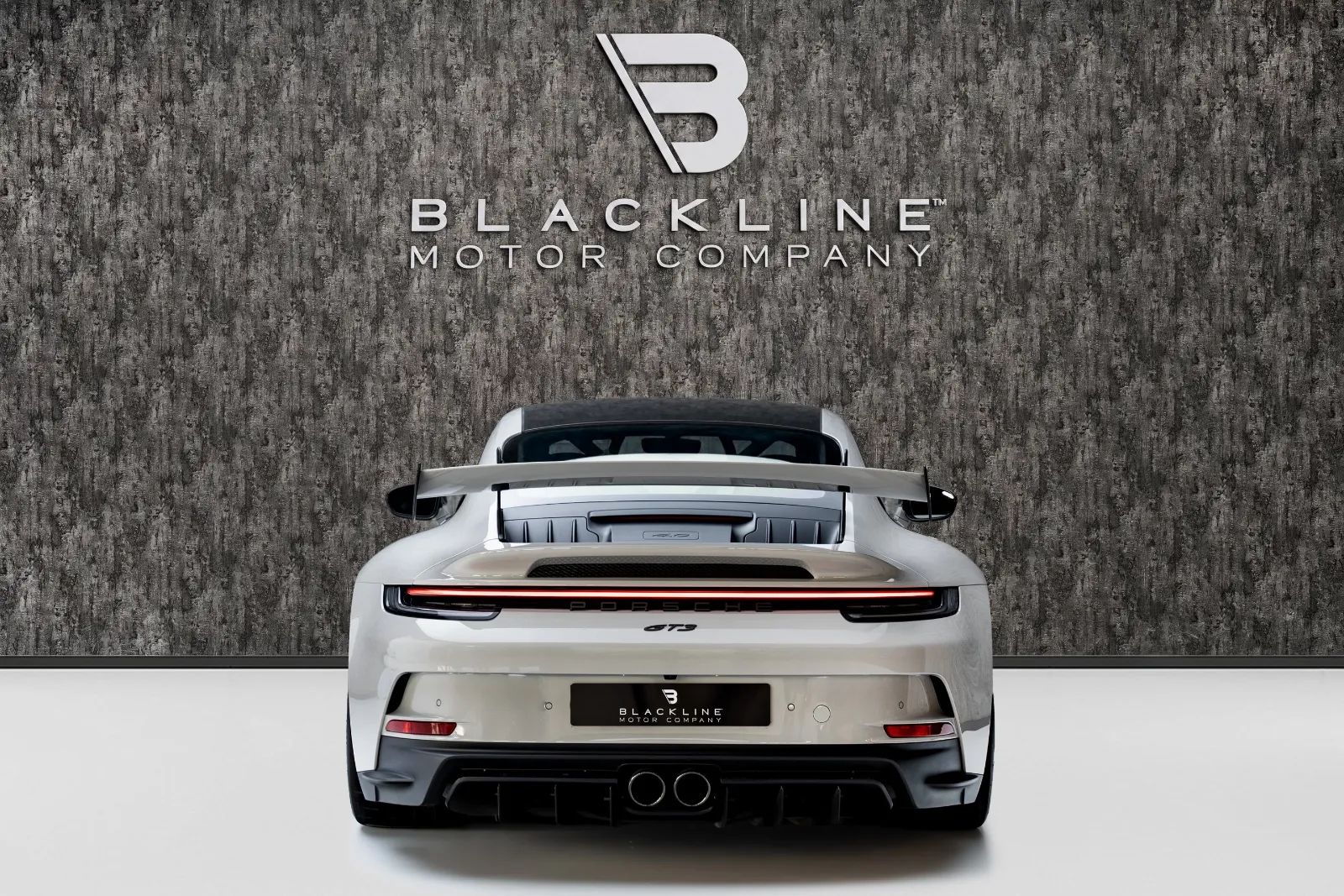 2022 Porsche 911 photo 3