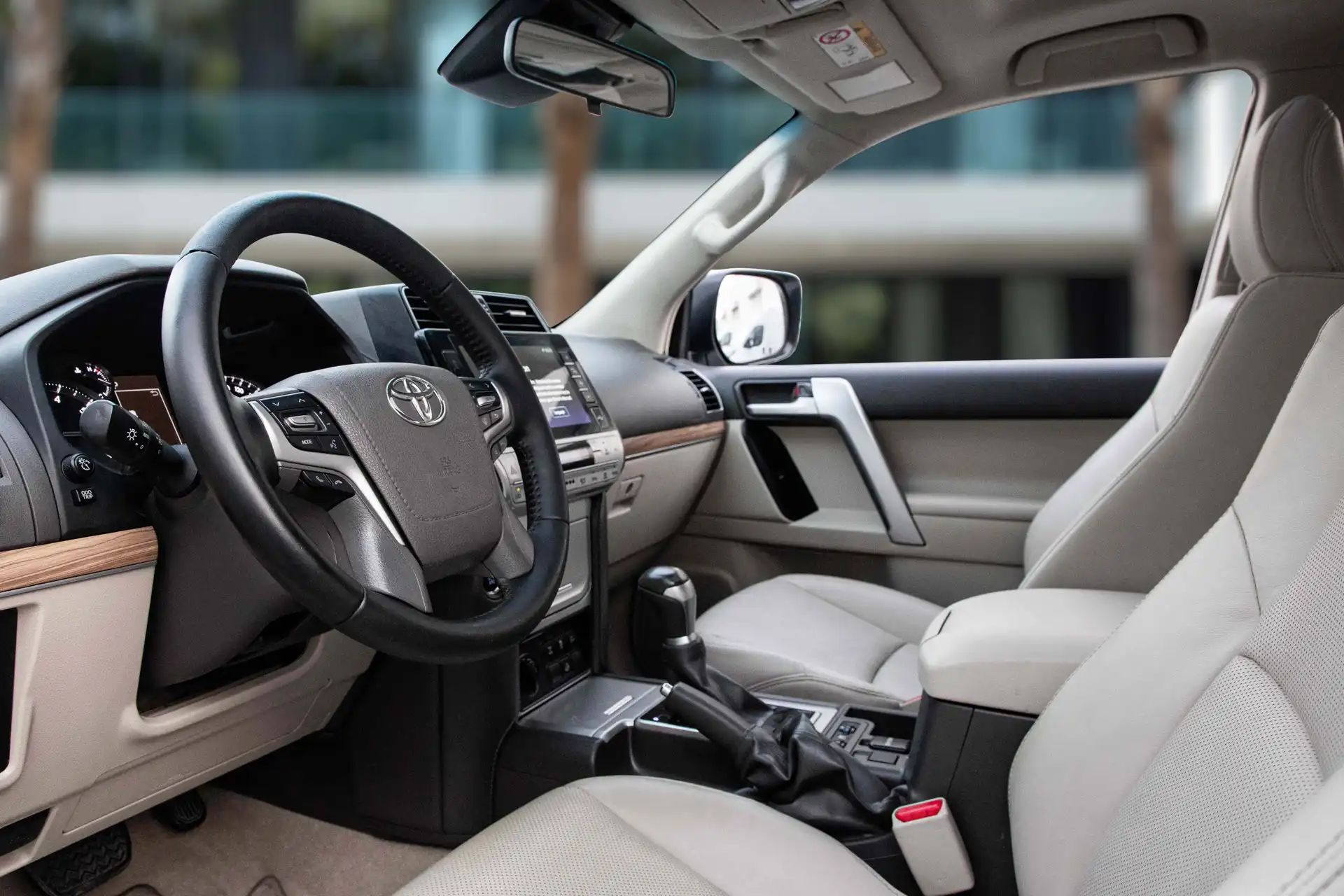 2022 Toyota Land Cruiser Prado photo 4