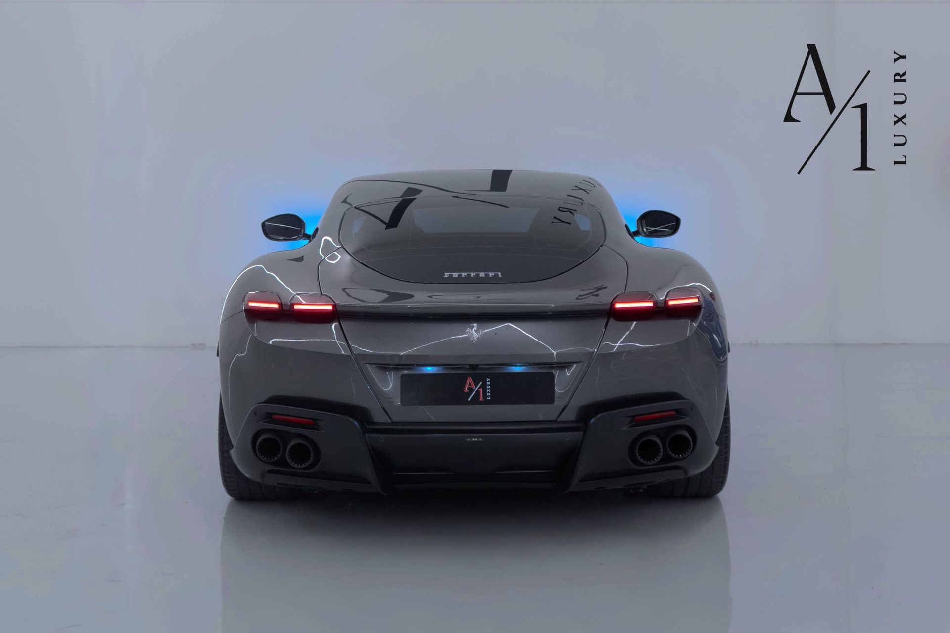 2022 Ferrari Roma photo 2