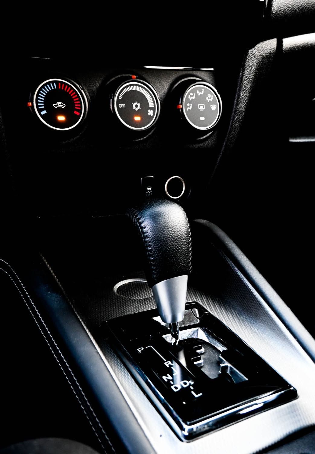 2021 Mitsubishi ASX photo 3
