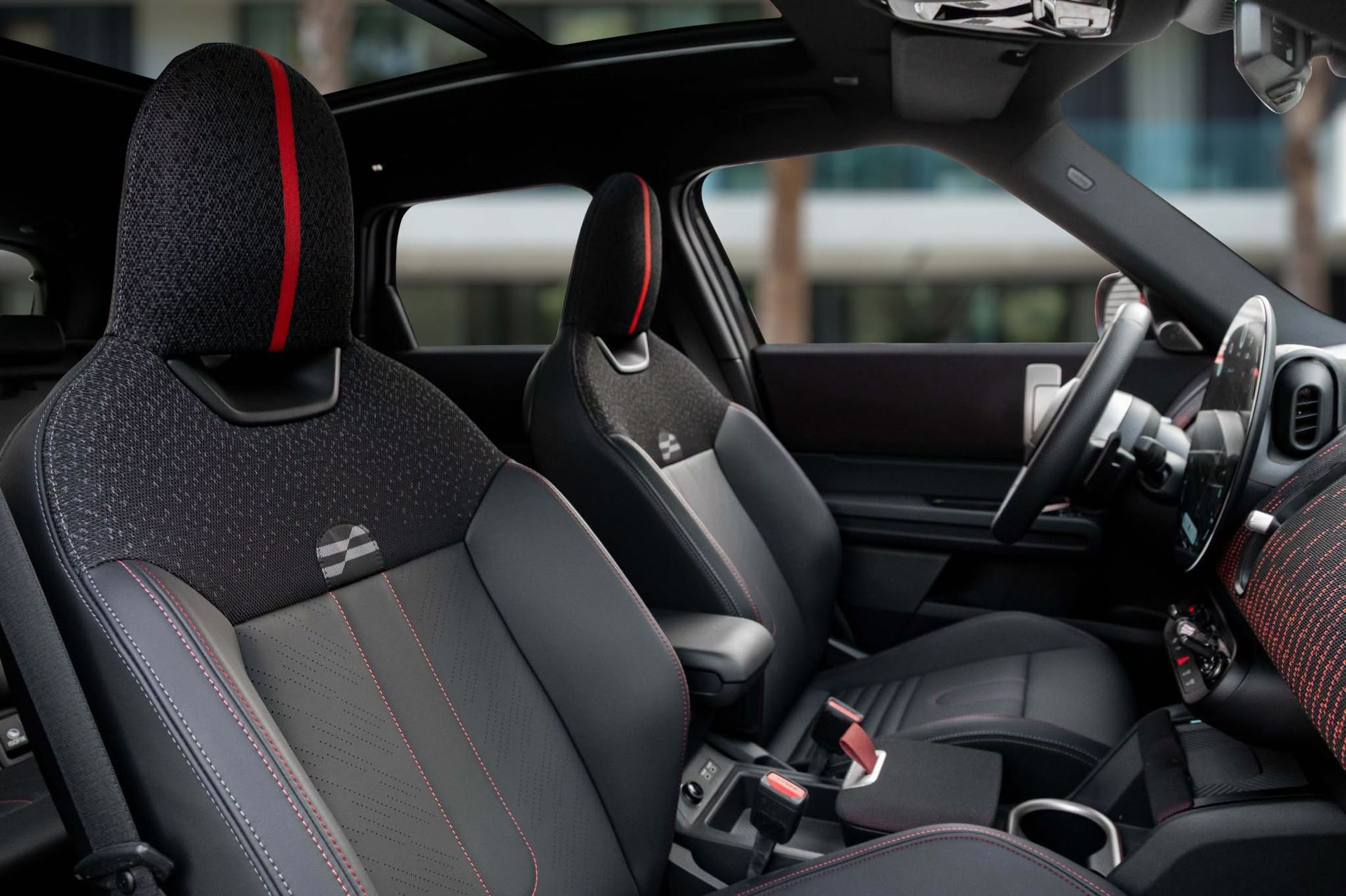 2024 MINI Countryman photo 4