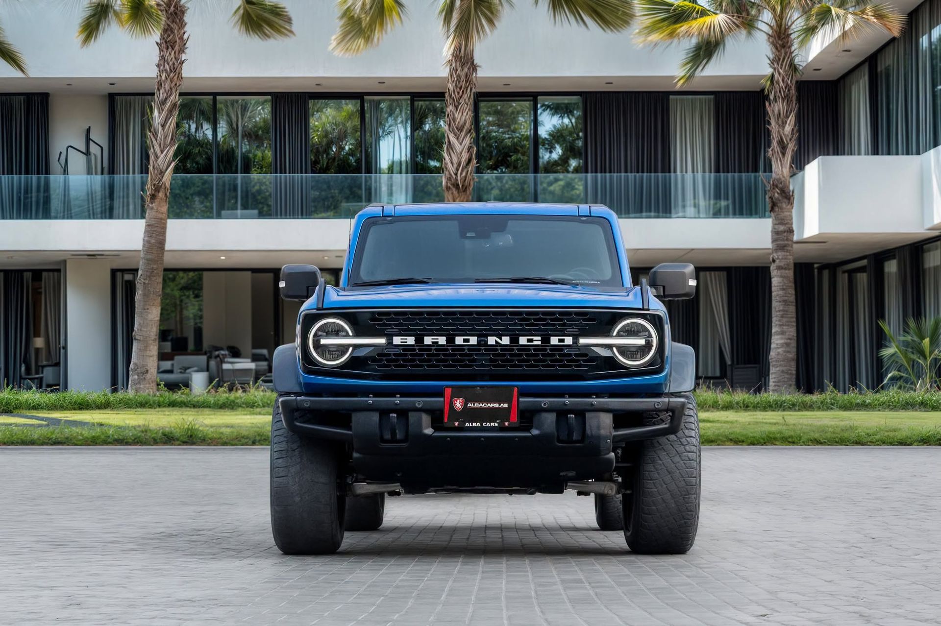 2022 Ford Bronco photo 2